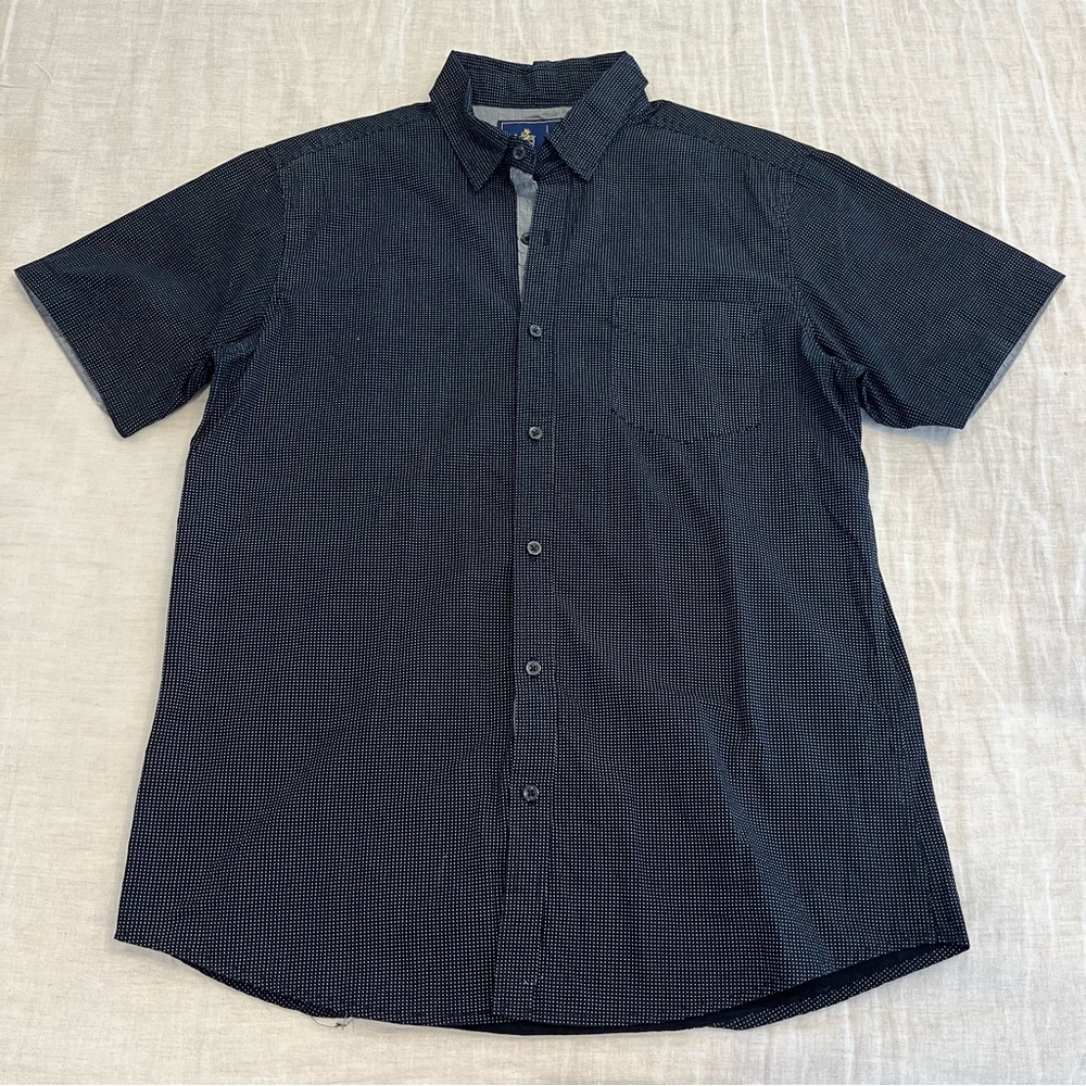 Lrg Men's Short Sleeve Button-Down in Dark Navy with Micro Dot Pattern